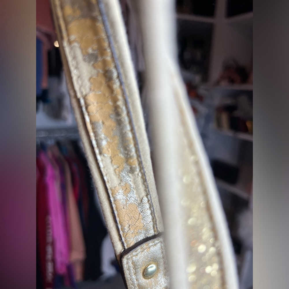 Authentic Coach bag - Picture 9 of 16
